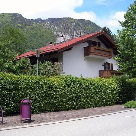 Hans Mauerer Apartment Bad Reichenhall