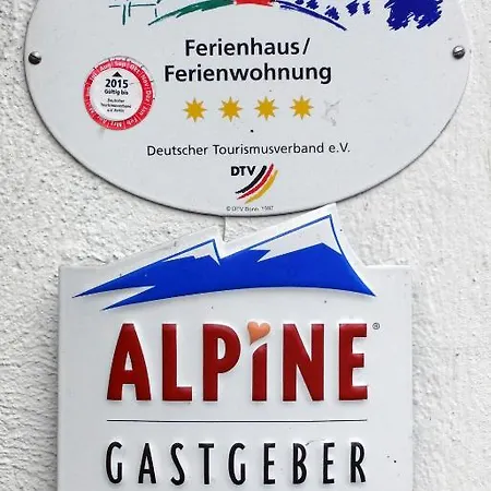 Hans Mauerer Apartment